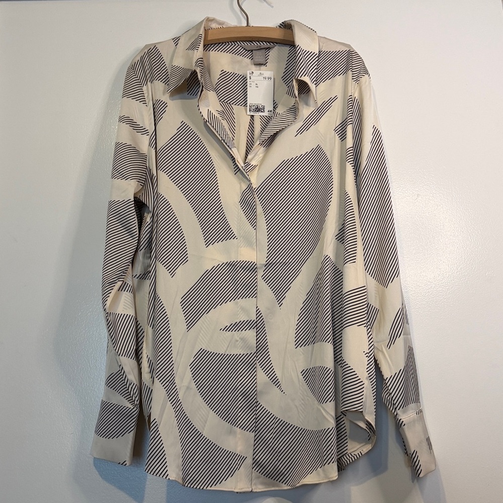 NEW H&M Ladies Patterned Button-up Silk Shirt - Black and cream